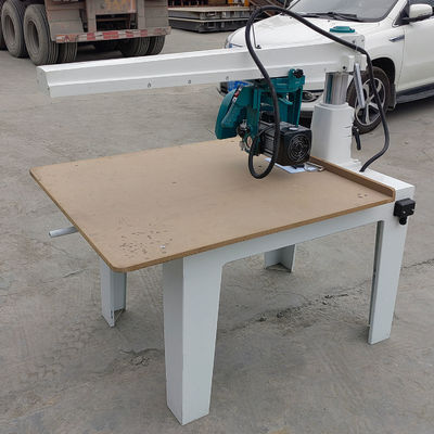 2860 tours/min Vitesse du fuseau 355 mm Scie circulaire radiale en bois pour le travail du bois polyvalent
