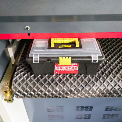 Machines de travail du bois personnalisables B-R-RP1300