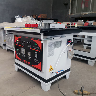 Machine à bander les bords de contreplaqué faite à la main pour les besoins des clients