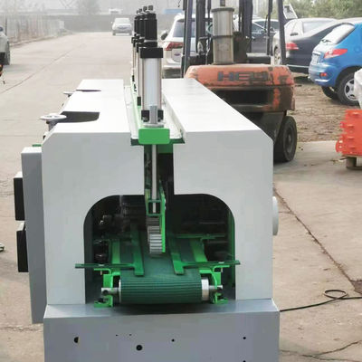 Machine de ponçage automatique à quatre côtés avec rouleau à double pression