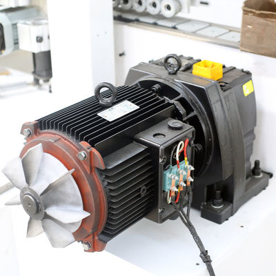 5kW Machine à bandes de bord de formage doux pour le pré-moulinage de meubles en mélamine et plus
