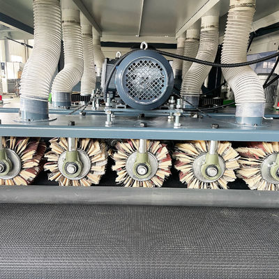 8.97kw Puissance totale Machine de polissage automatique pour le travail du bois pour machines de travail du bois