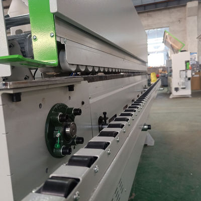 60 mm Min Largeur de pièce de travail Machine de bande de bord de travail du bois pour la production de contreplaqué