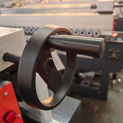 PM265 Fabrication de meubles Machine automatique à bande à bords à grande vitesse pour fermes