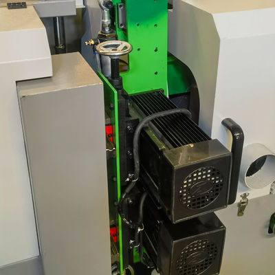 PS8130 Machine de ponçage à polissage à 4 côtés pour pièces de bois dans les ateliers de matériaux de construction