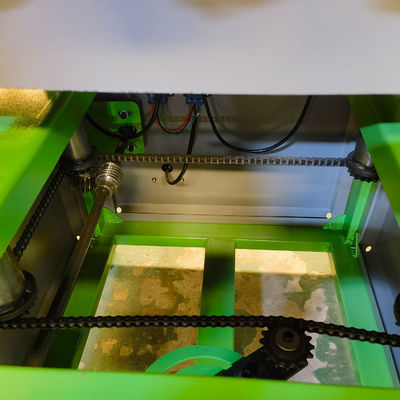 Machine de ponçage à polissage à une face personnalisable pour petites matières