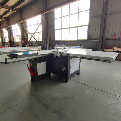 3200 mm Max. Longueur de coupe du contreplaqué de bois Table coulissante Scie pour couper les panneaux de meubles
