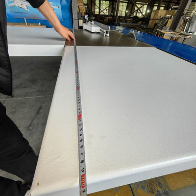MJ3200 Machine à scie électronique à table coulissante de 5,5 kW de puissance et de 780 kg de poids