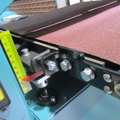 PS460A outils de travail du bois à vitesse variable tambour sablage 1120x450mm convoyeur papier sablage taille