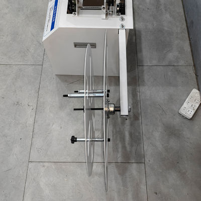 Machine électrique de découpe et de bande de bord pour les besoins de la production de plaques de particules