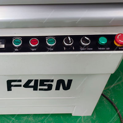 3200*425mm Table coulissante longueur * largeur F45N Travail du bois CNC Scie de précision 45 degrés