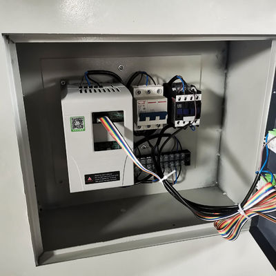 Machine de ponçage à rouleaux simples PM20A pour le ponçage manuel des portes en bois