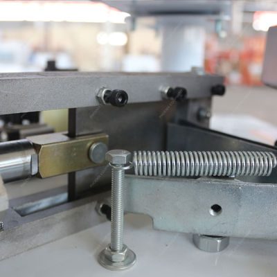 Bandeur de bord entièrement automatique à grande vitesse de travail du bois en PVC bras courbe bord bandeur machine