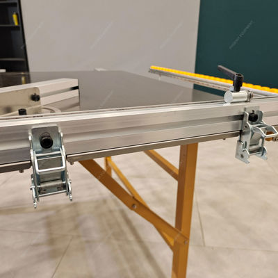 Machine de découpe de contreplaqué à table coulissante de haute précision avec moteur de scie à mini-paneau PDMJ16