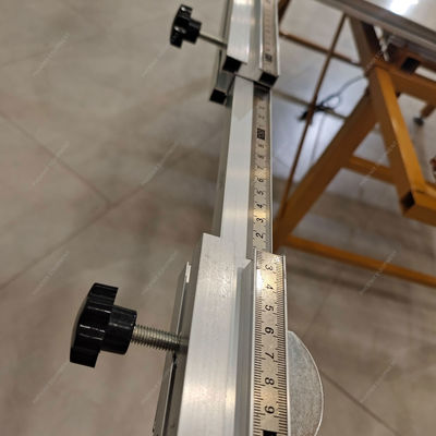 Machine de découpe de contreplaqué à table coulissante de haute précision avec moteur de scie à mini-paneau PDMJ16