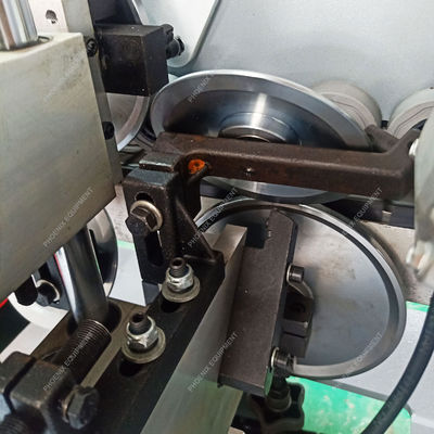 Améliorez votre production de travail du bois avec une machine de bande de bord semi-automatique
