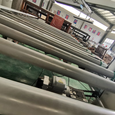 Largeur de 1300 mm entièrement automatique personnalisé en acier inoxydable ligne de convoyeur à rouleaux multiples ligne d'assemblage convoyeur