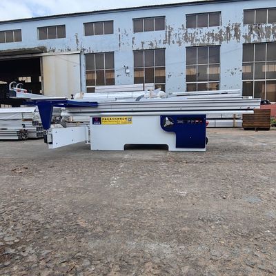Machine de découpe CNC de contreplaqué de bois/3200 mm machine à scier à la table coulissante de travail du bois