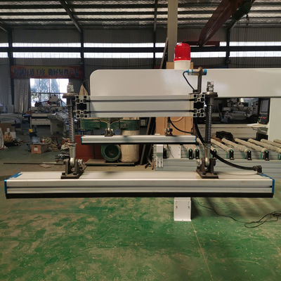Un bras robotique CNC entièrement automatique La combinaison parfaite de la technologie et du travail du bois