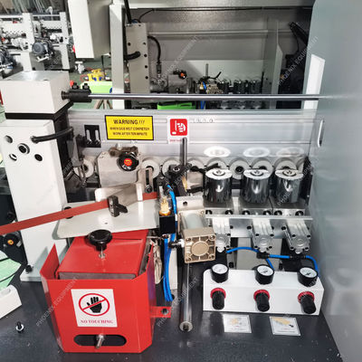 Une grande machine automatique de bandes de bord haute productivité PME265 pour la production de contreplaqué