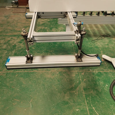 Equipement de manutention de matériaux de traitement du bois facile à utiliser avec un servo-moteur rotatif de 750 W