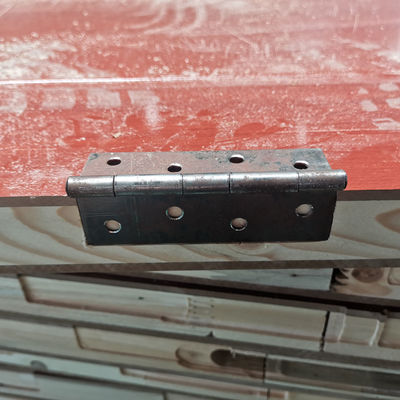 Machine à forer les portes à serrure et charnière CNC à haute puissance pour la fabrication de portes horizontales