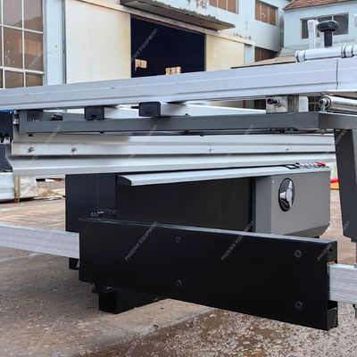 MJ3200 Table coulissante de travail du bois entièrement automatique
