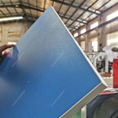 Machine automatique de bandes de bordure de meubles pour la fabrication de cartons artificiels industriels