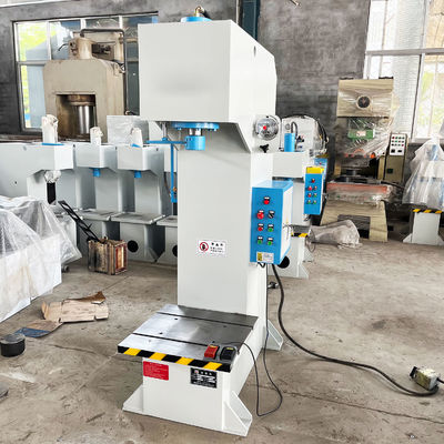 Presses de perforation et de montage de roulements hydrauliques à colonne unique à haute vitesse avec une puissance de 4 kW