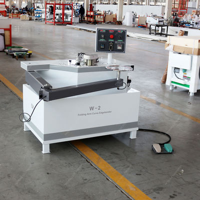 170 kg W2 Bandeur automatique multifonctionnel de bord de travail du bois pour la production de contreplaqué