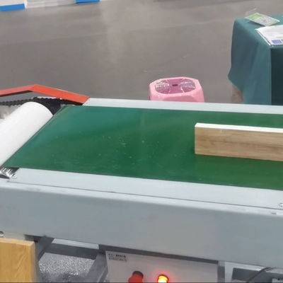 Largeur maximale de propagation de la colle de 400 mm MB400 Machine de revêtement adhésif de précision à face unique