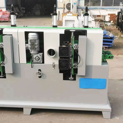 2.2kw*8 Machine de fabrication de sable de bois pour le polissage des quatre côtés du plancher en contreplaqué