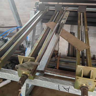 Le compositeur de bois porte-clampes hydraulique MY2500B-20 pour une taille maximale de travail L*W 2500*1250mm