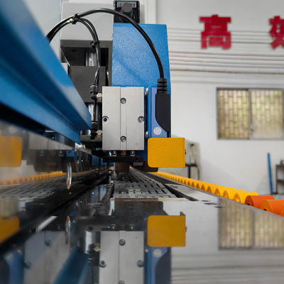 Machine automatique de bande de bordure PM50D pour machines de travail du bois et panneaux MDF à 0,6Mpa