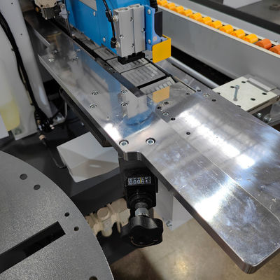 Machines de travail du bois à haute précision CNC pour la conception automatique de bandes de bordure et de cabinets