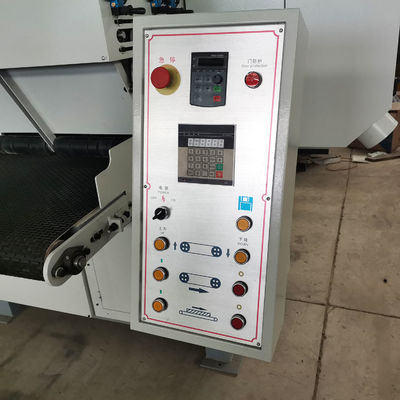 Puissance totale 17,22kw Machines de travail du bois entièrement automatique