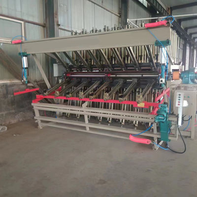 Machine de transport de pinceau en bois rotatif à commande pneumatique MY2500B-10 pour meubles à panneaux