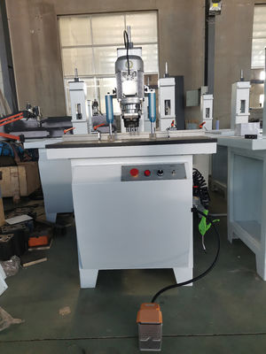 Machine de perçage à charnière sans poussière à tête simple CNC 800x750x1550mm