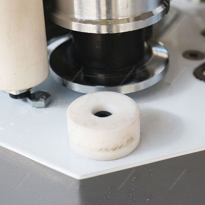 10.8m/min Vitesse d'alimentation du panneau Machine à bandes CNC pour produits en bois de petite taille