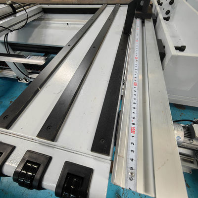 Table de travail du bois CNC MJ6228B à haute vitesse avec vitesse de l'arbre de la scie principale de 4800 tr / min