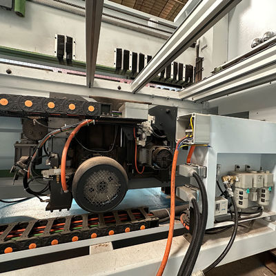 Puissante scie à écran d'ordinateur de 30,5 kW avec haute vitesse et capacités de coupe intelligentes
