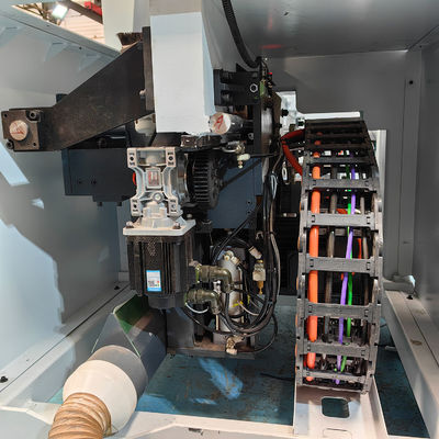 Puissante scie à écran d'ordinateur de 30,5 kW avec haute vitesse et capacités de coupe intelligentes