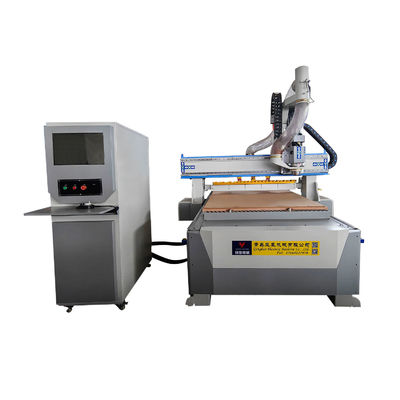 PK1325 Centre d'usinage à ligne droite entièrement automatique avec 12 routeurs CNC