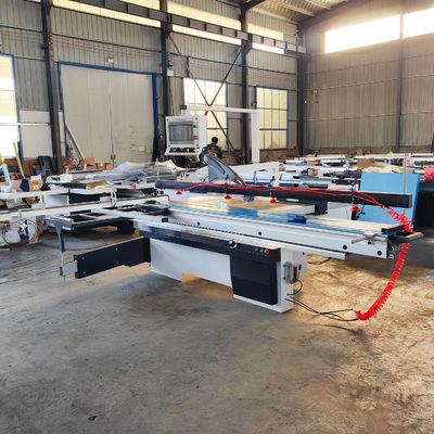 Machine à scier à la table coulissante à découpe de bois de précision industrielle CNC avec style horizontal