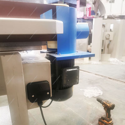 1200 mm largeur de travail Machine à poncer le bois massif multifonctionnelle à vitesse variable