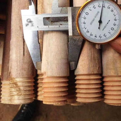 Max. vis de 6 mm en bois ronde Manche de balai Manche de bâton machine à faire des dents machine à faire des fils
