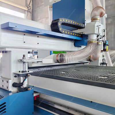 PK1325 Machine de forage à fraisage CNC automatique de bureau de sculpture sur bois à gravure laser