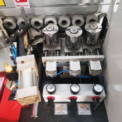 800 kg de poids Machine à bandes multifonctionnelle CNC avec pré-mélange et polissage