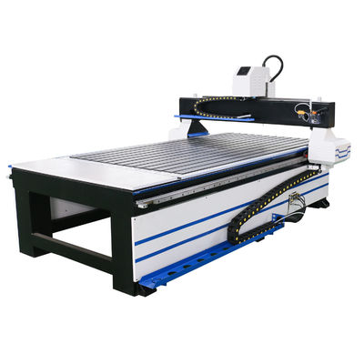 1000 kg Poids PM1325 Machines 3D pour le travail du bois Routeur CNC pour le travail du bois