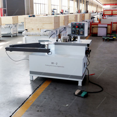 10.8m/min Vitesse d'alimentation du panneau courbe de cercle ligne droite Machine de bande de bord de travail du bois